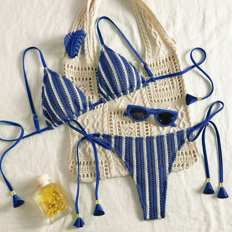 Effortlessly Bathing Suit With a Timeless Design