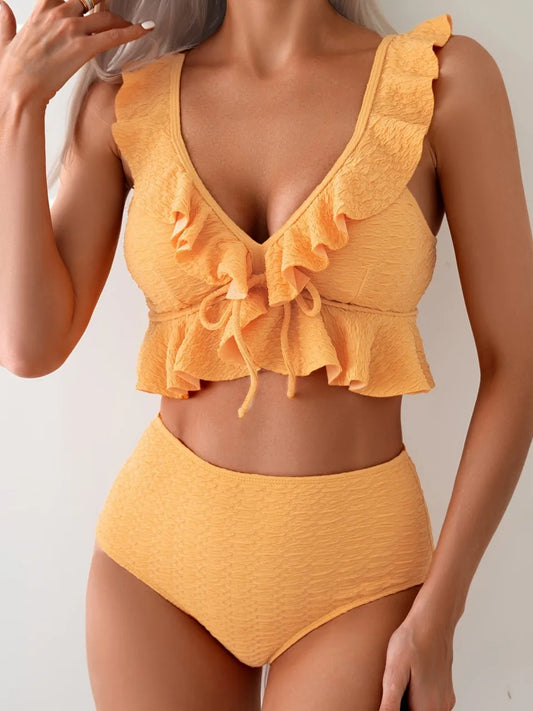 Casually Bikini With a Refined Edge