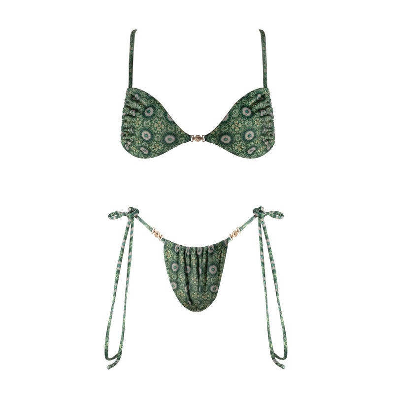 Beautifully Finished Bikini in a Timeless Design