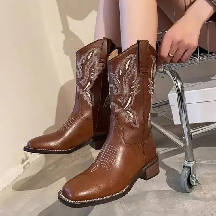 Versatile and Supportive Orthopedic Boots