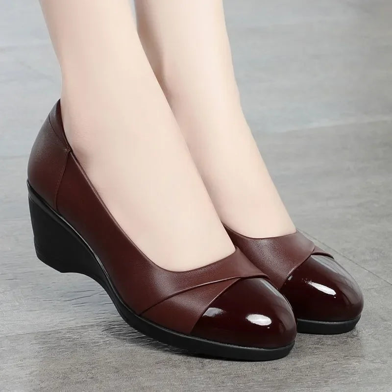 Durable and Supportive Orthopedic Shoes