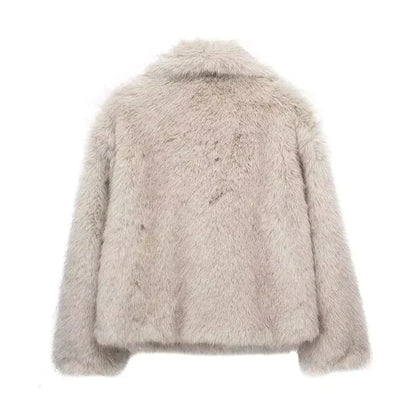 LM | Modern and comfortable winter dress