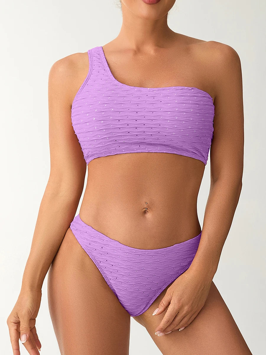Finely Styled Bikini With a Classic Look