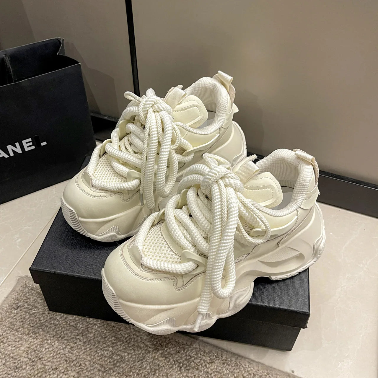 Tailored and Comfortable Orthopedic Sneakers