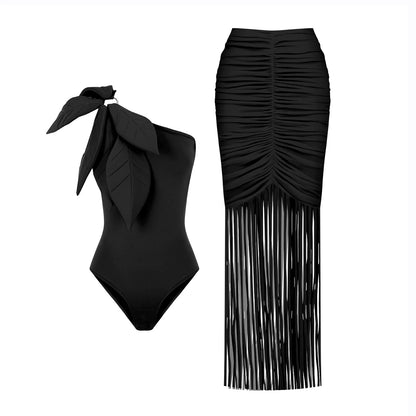 Casually Bathing Suit With a Refined Edge