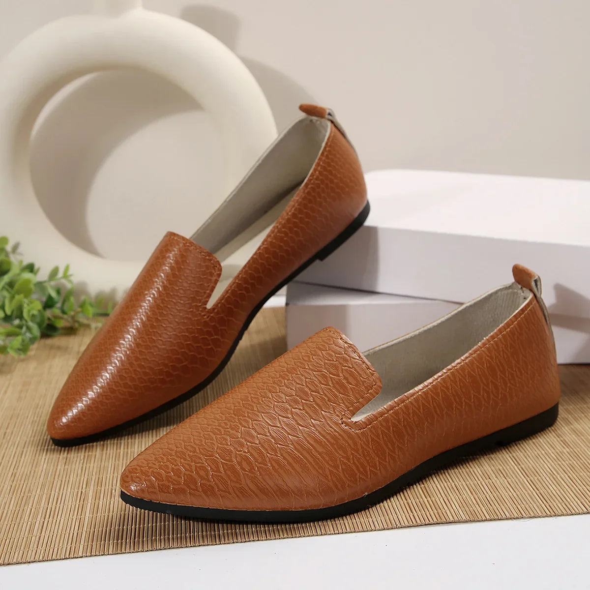 Comfortable and Fashionable Orthopedic Flats
