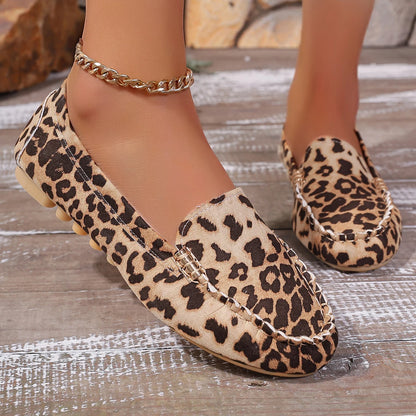 Versatile and Supportive Orthopedic Sneakers