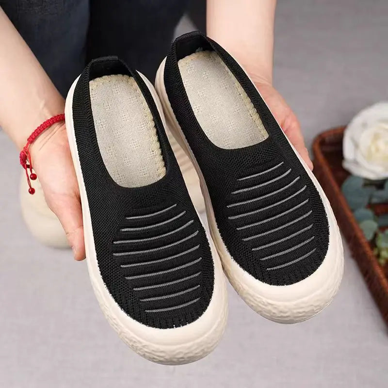 Durable and Supportive Orthopedic Sneakers