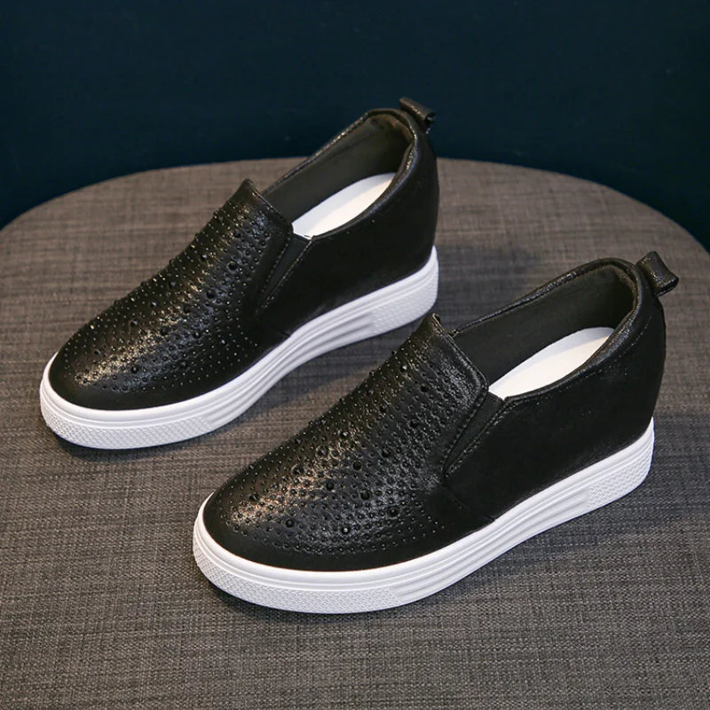 Supportive and Trendy Orthopedic Sneakers