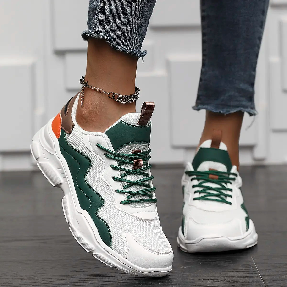 Comfortable and Fashionable Orthopedic Sneakers