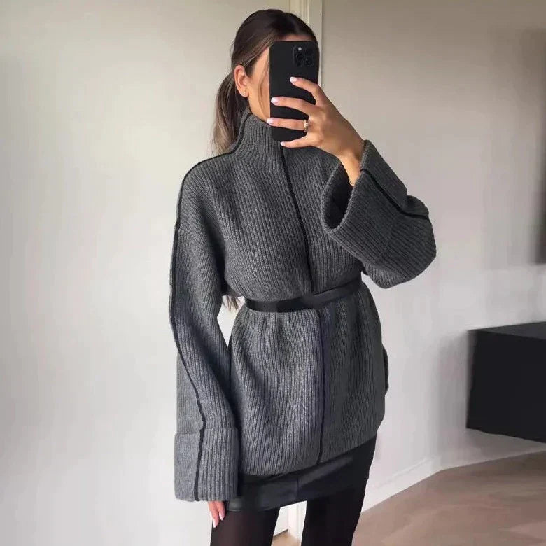 LM | Turtleneck sweater