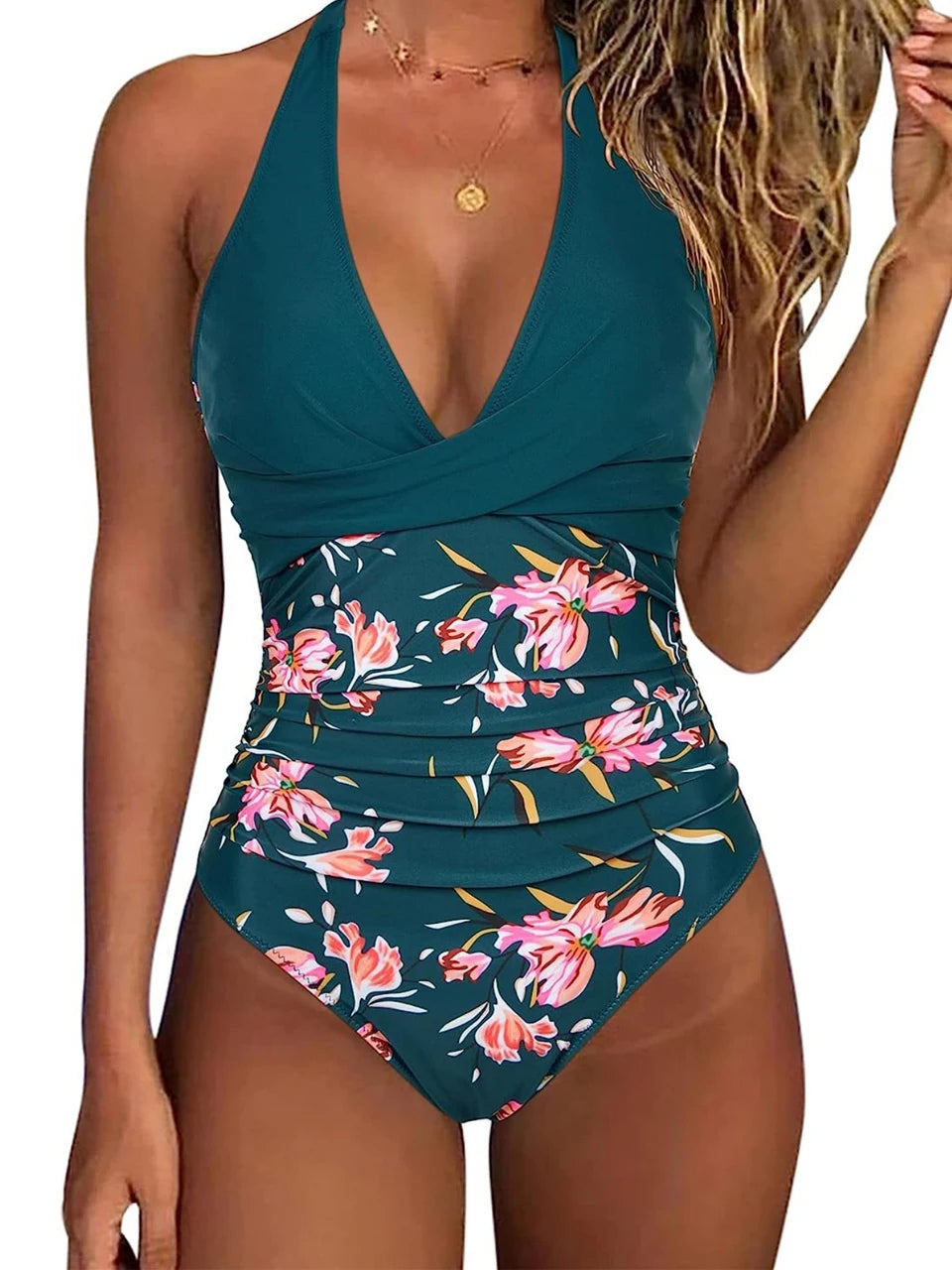 Beautifully Crafted Swimsuit in a Classic Style
