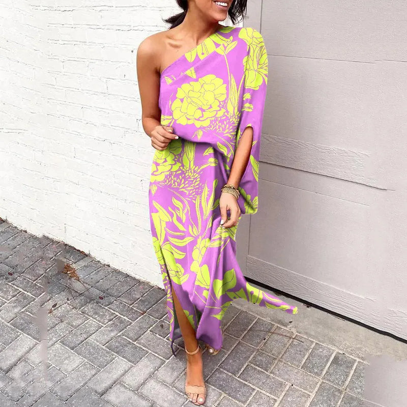 LM | Dresses with diagonal shoulders