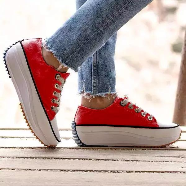 LM | Durable and supportive orthopaedic sneakers