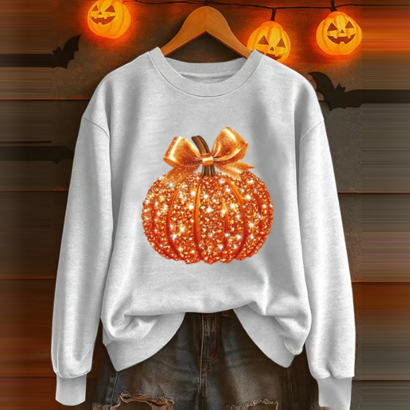 Comstylish Women's Halloween Pumpkin Sequin Print Crew Neck Long Sleeve Sweatshirt