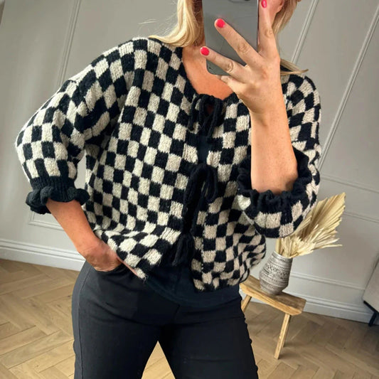 Selena® | Women's knitted sweater with bell sleeves