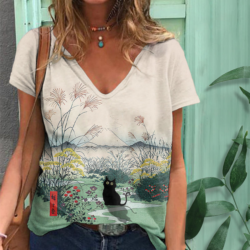 Women'S  Flowers & Black Cat Print V-Neck T-Shirt elevenforest