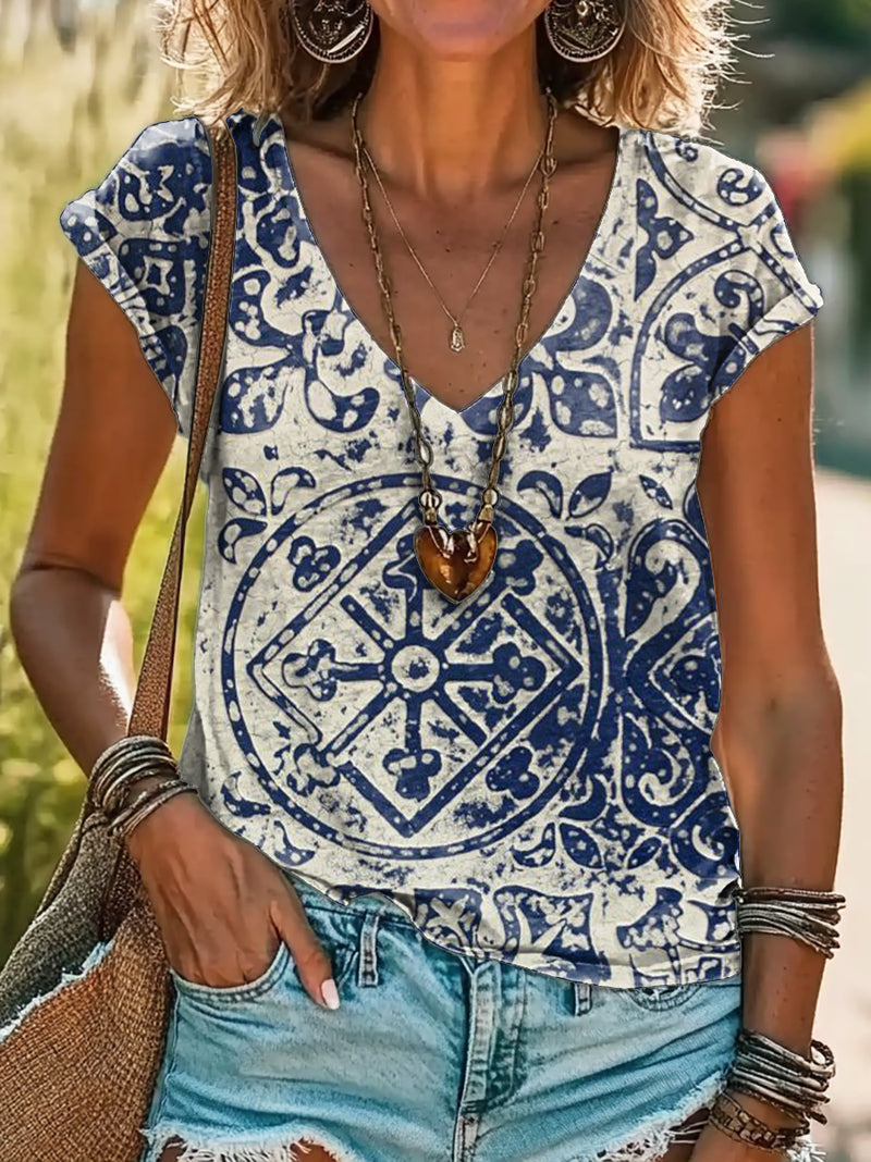Timeless Vintage Style T-Shirt