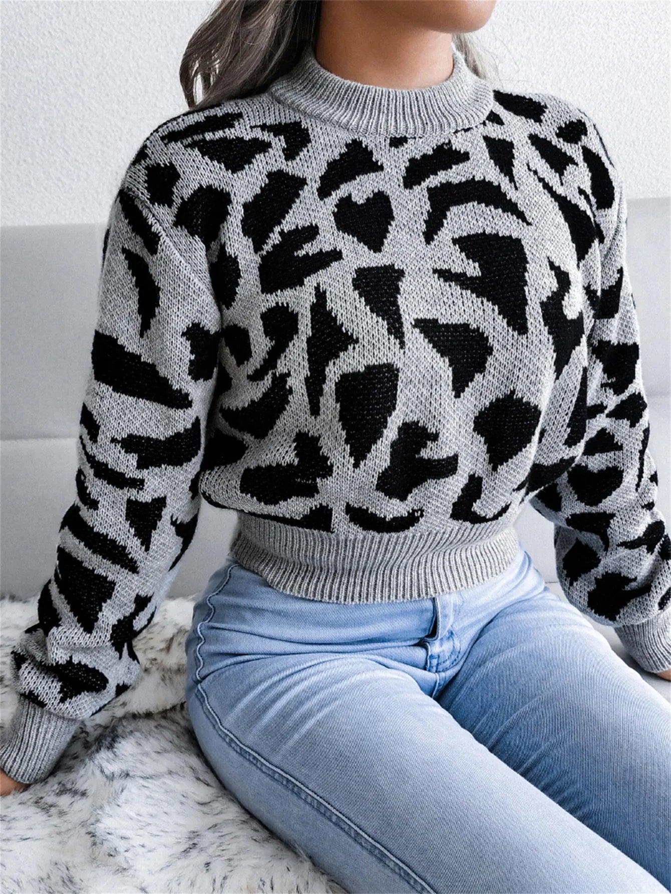 Gracefully Designed Jumper