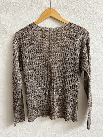 LM | Modern and versatile winter sweater