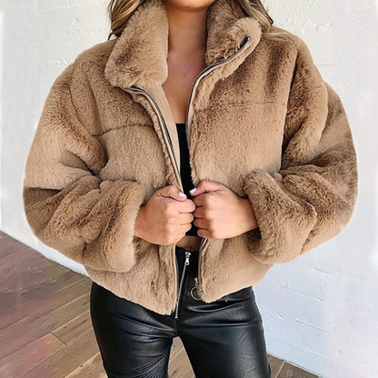 Maximiana | Fashionable and Minimalist winter Jacket