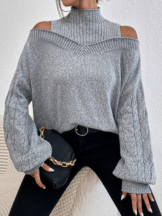 LM | MW Gray sweater with open shoulders