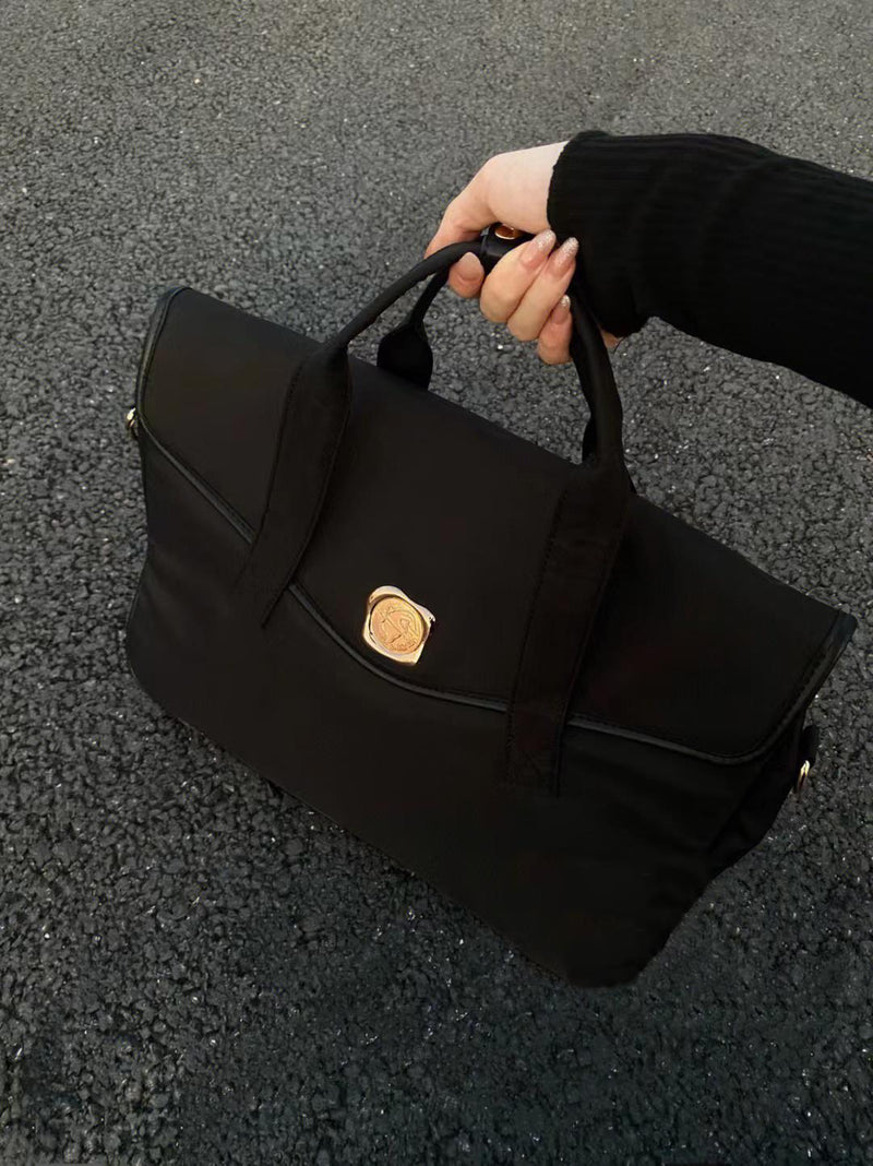Elegantly Designed Bag