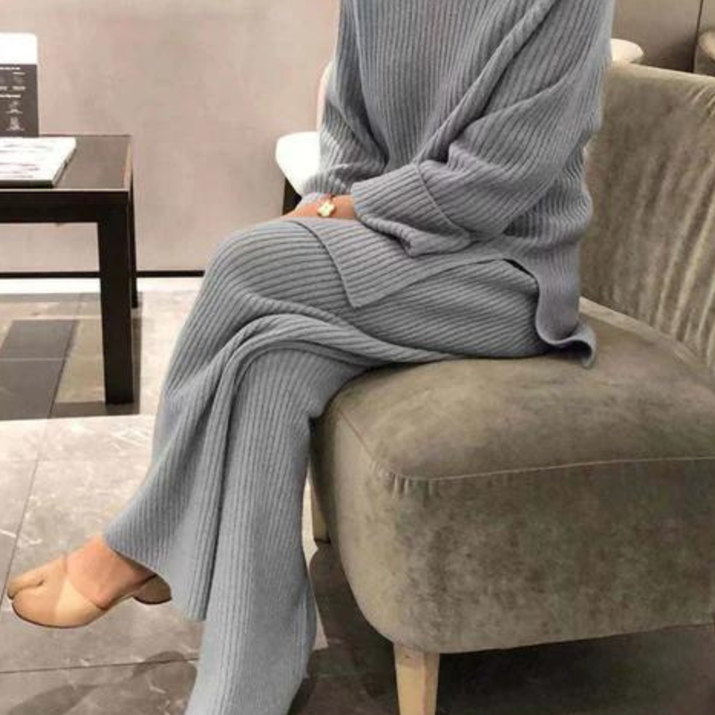 Timeless Vintage Style Jumper