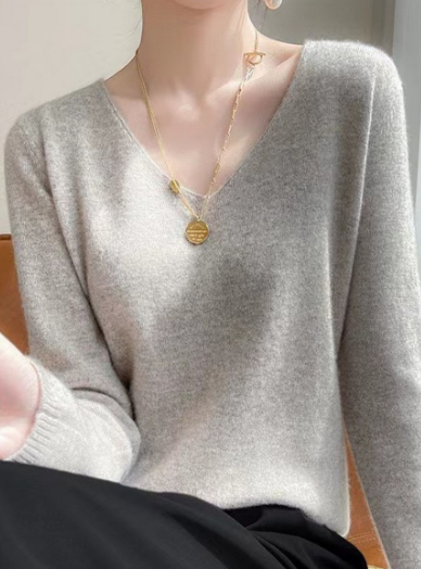 Gracefully Designed Jumper