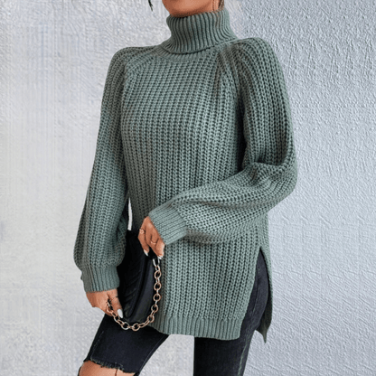 LM | Fashionable green turtleneck sweater