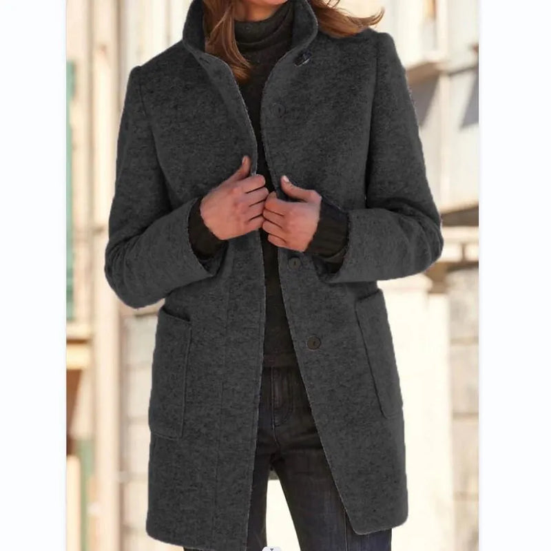 LM | Fashionable wool jacket with buttons