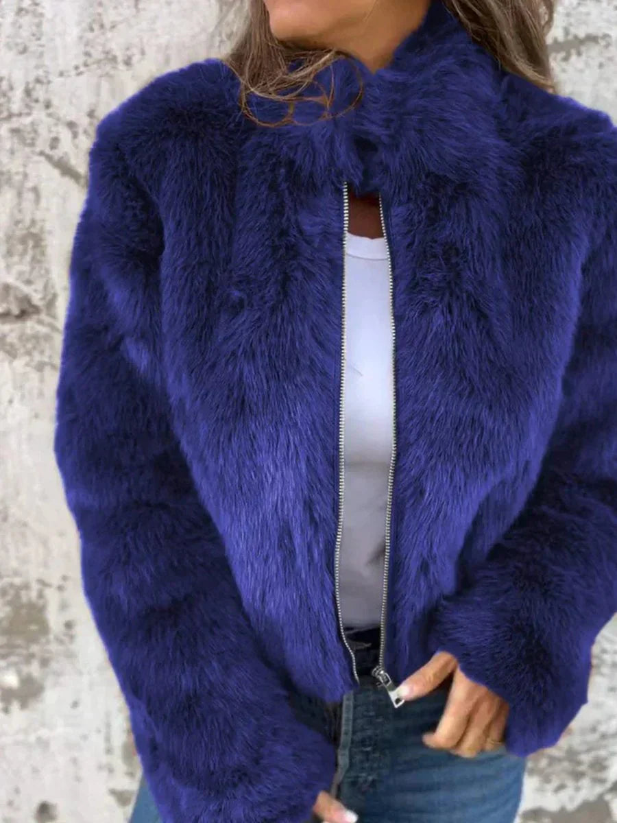 LM | elegant fur coat with zipper