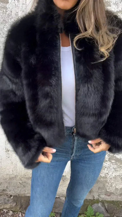 LM | elegant fur coat with zipper