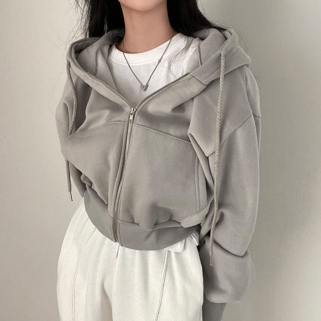 LM | Casual sweater with long sleeves and drawstring