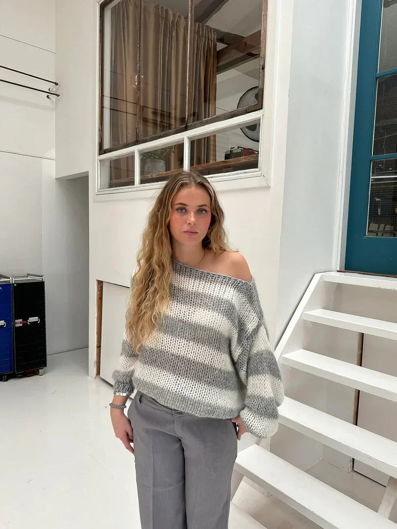 Gracefully Designed Jumper