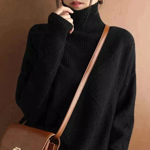 LM | Stylish turtleneck sweater