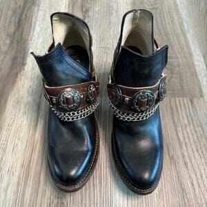 LM | Chunky Mid Heel Vintage Shoes