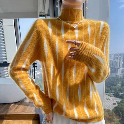 LM | Sweater with half-high neckline