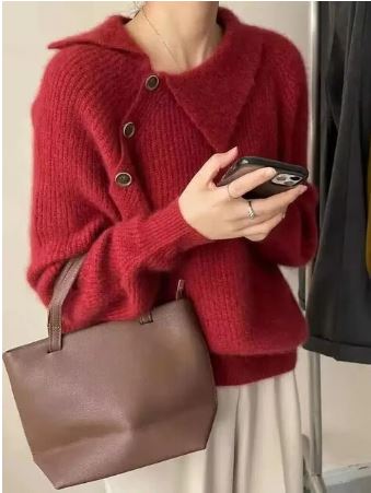 LM | Vintage Fashion Sweater