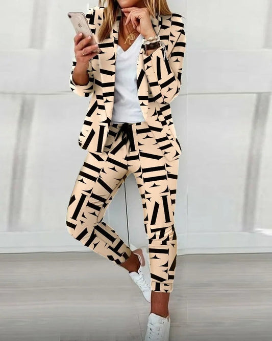 LM | Long-sleeved blazer and trousers