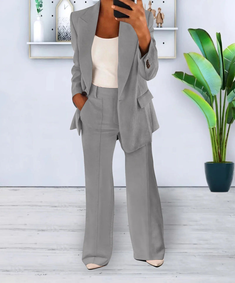 LM | Ladies blazer and trousers
