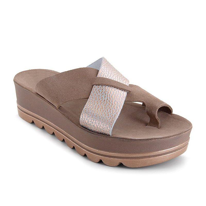 LM | Stylish platform sandals with crossed straps