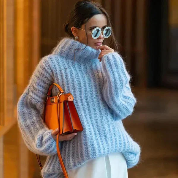 LM | Fluffy turtleneck sweater